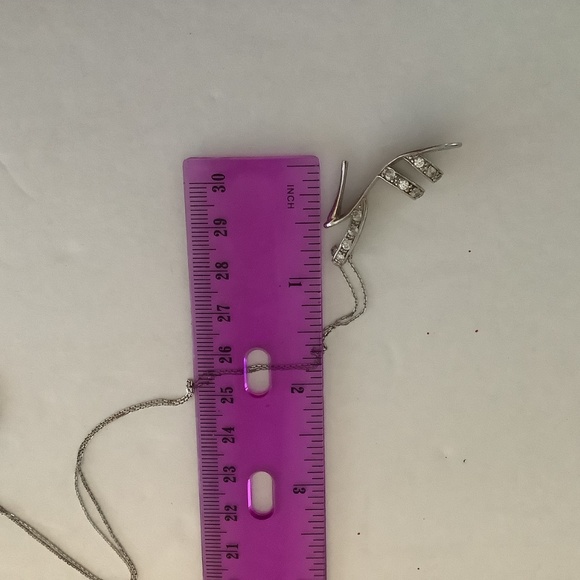 Sterling Silver high heel stiletto pendant necklace with chain - Picture 9 of 9